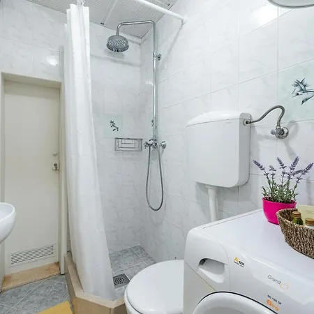 Seaview 10 Min To The Old Town