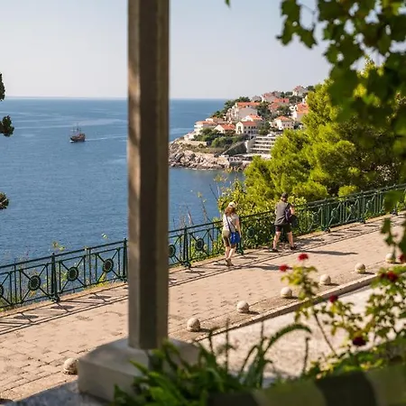 Seaview 10 Min To The Old Town