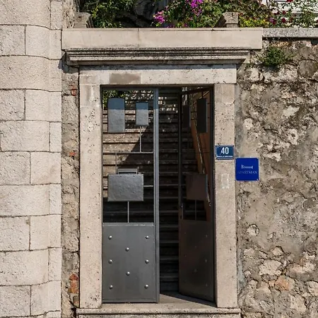 Appartement Seaview 10 Min To The Old Town