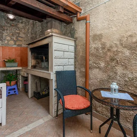Apartment Seaview 10 Min To The Old Town *