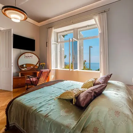 Apartment Seaview 10 Min To The Old Town *