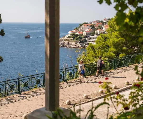 Seaview 10 Min To The Old Town